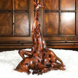 NWOT Mother Giraffe and Calf Premium Resin Wood Painted Statue